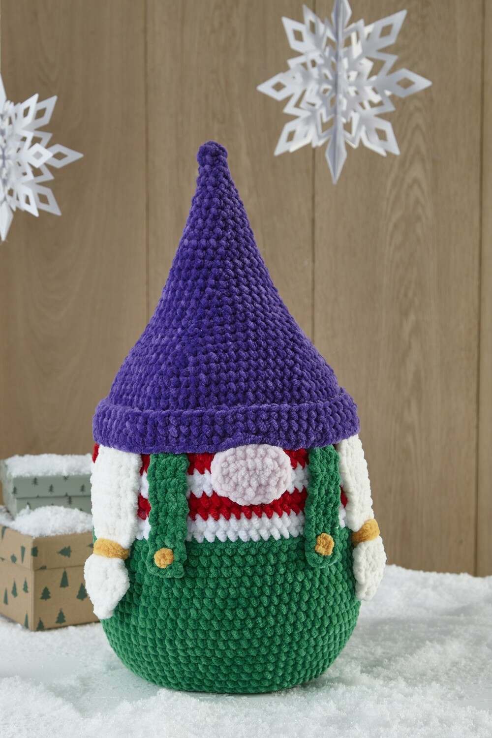 King Cole Christmas Crochet Book 9 Pattern Book