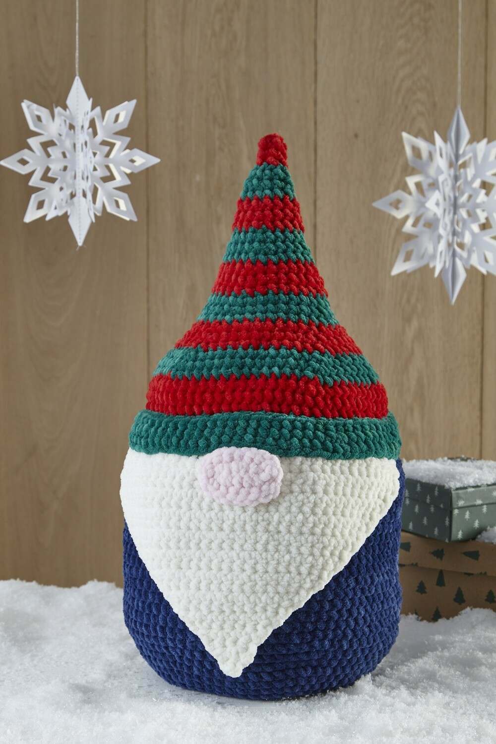 King Cole Christmas Crochet Book 9 Pattern Book