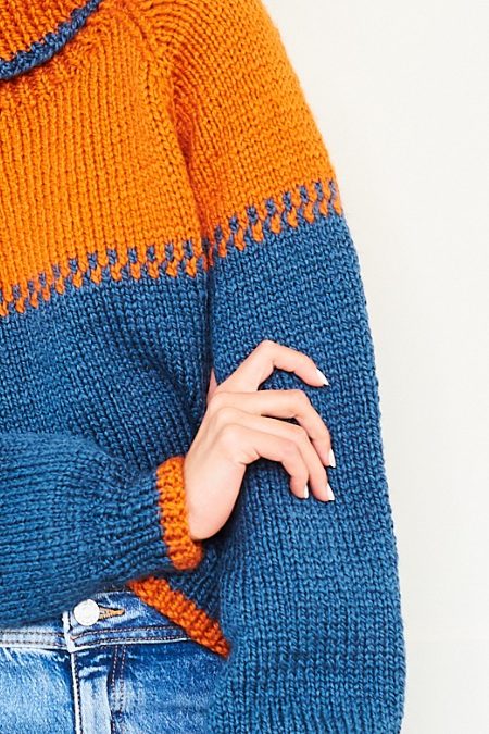 Stylecraft Chunky Pattern 10109 Knit Sweater