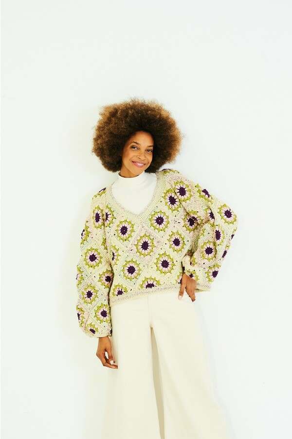 Stylecraft Chunky Pattern 10177 Crochet Granny Square Sweater and Cardigan
