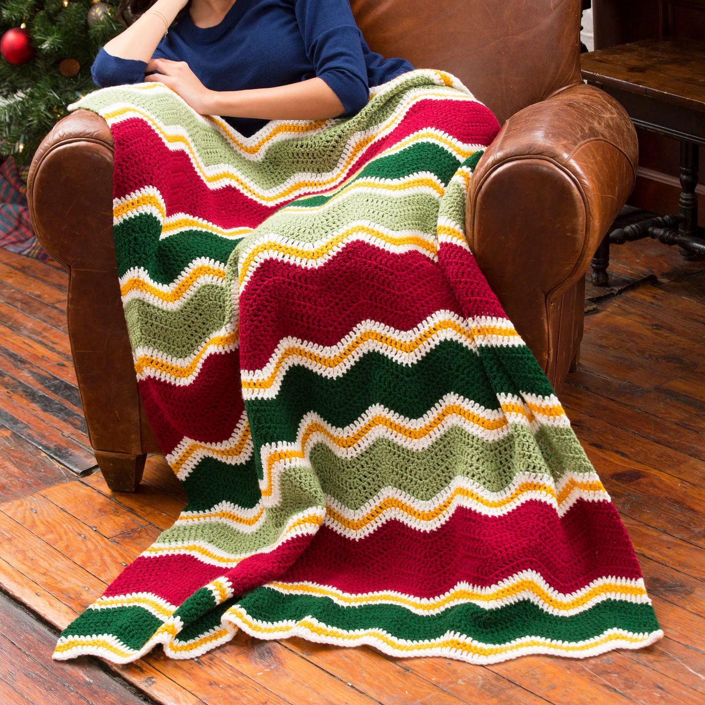 Yarnspirations Holiday Chevron Throw, Crochet Blanket Kit