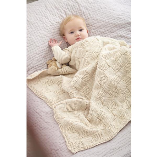 King Cole Newborn Book 4, Little Book Of Blankets