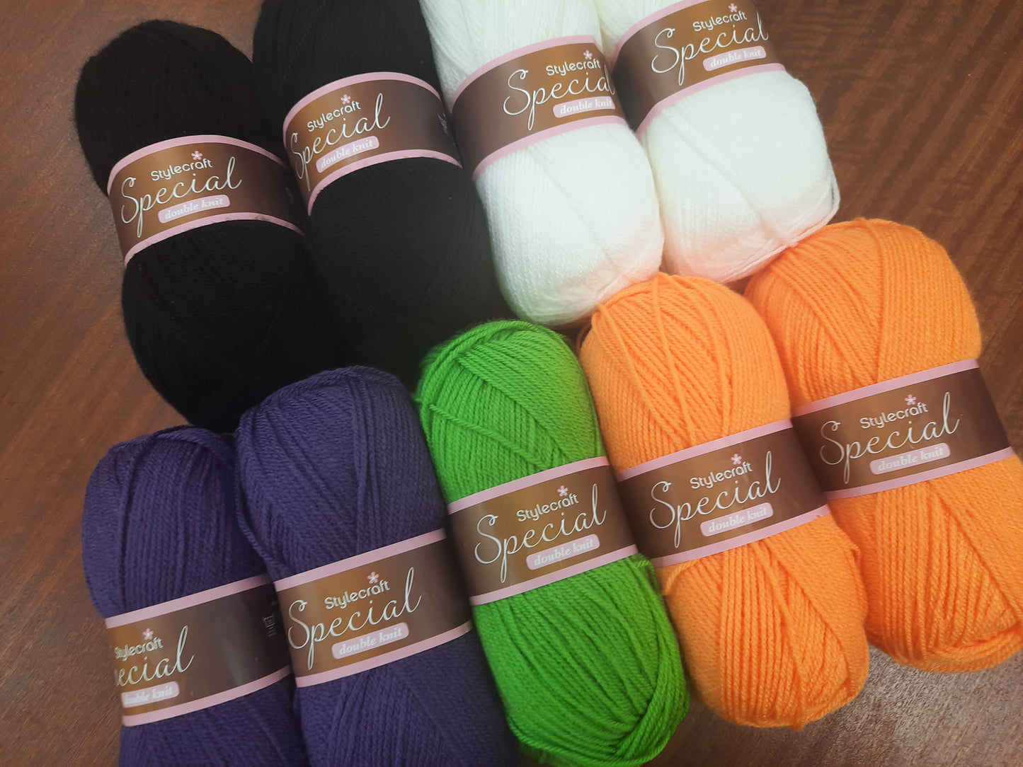 Made By Anita, Halloween Dreams Yarn Pack