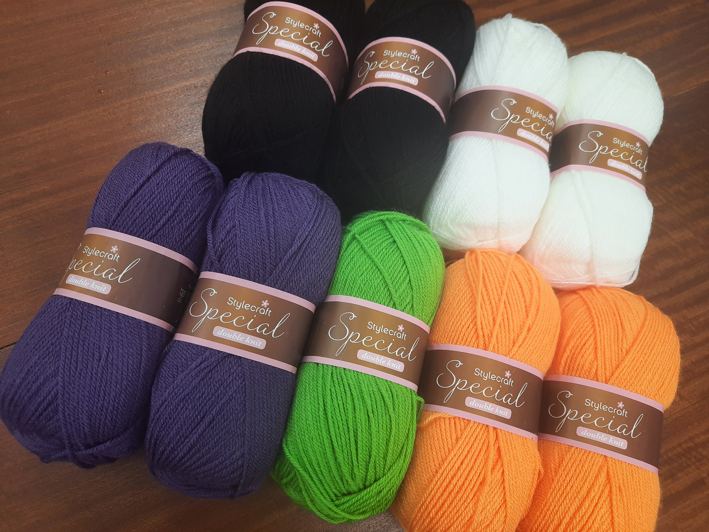 Made By Anita, Halloween Dreams Yarn Pack
