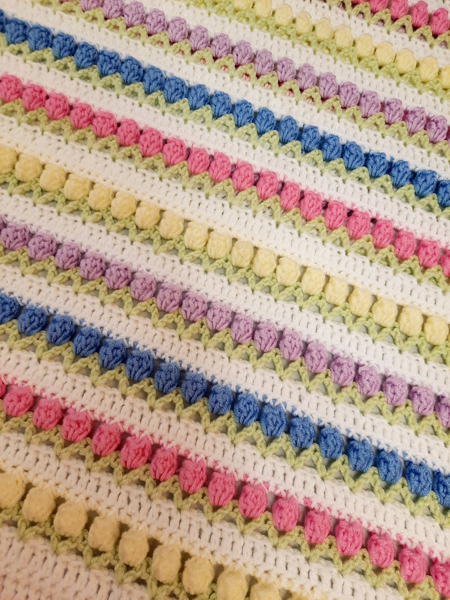 Tulip Crochet Blanket Kit