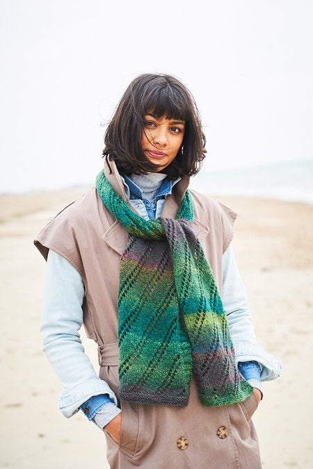 Stylecraft Charm Pattern 9882