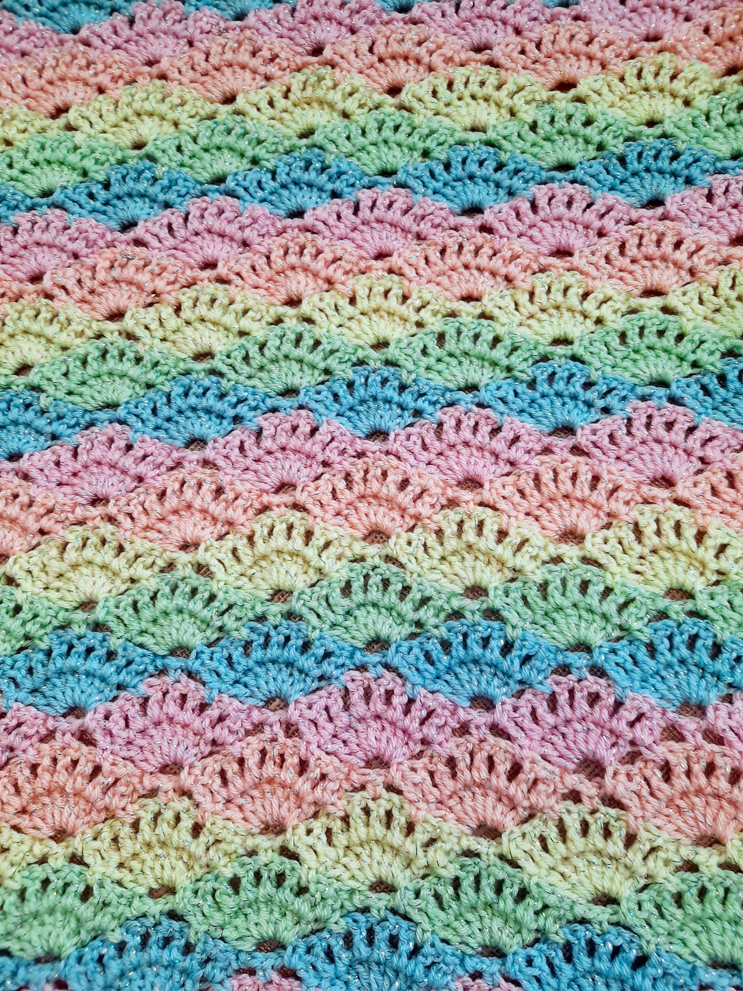 Large Shell Stitch Crochet Blanket Kit (Naztazia.com)