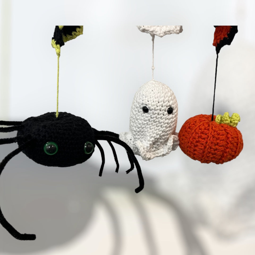 Trio Of Halloween Windspinner’s Crochet Kit