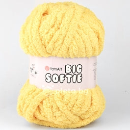 Yarn Art Big Softie 250g 761 Yellow