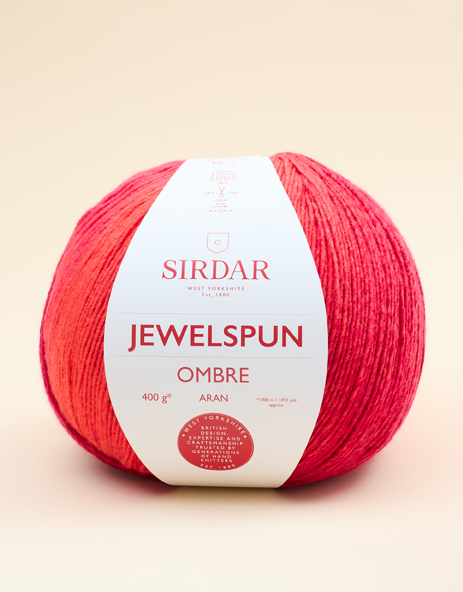 Sirdar Jewelspun Ombré Aran 400g 102 Crimson Sunset