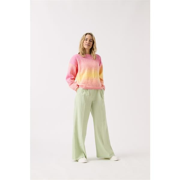 Sirdar Jewelspun Ombré Aran Pattern 10838