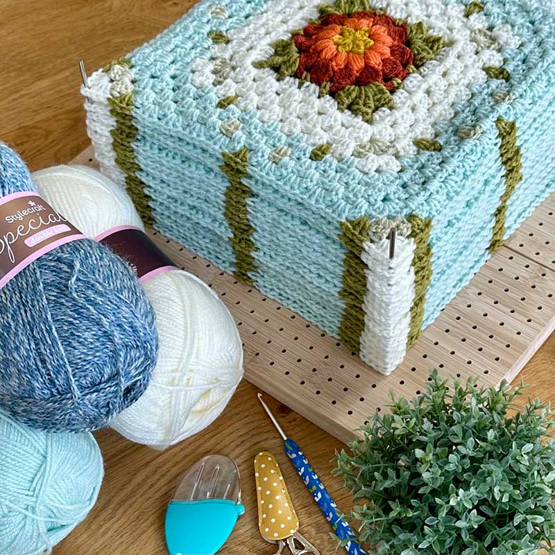 *NEW* Made By Anita Trellis Blanket Yarn Kit