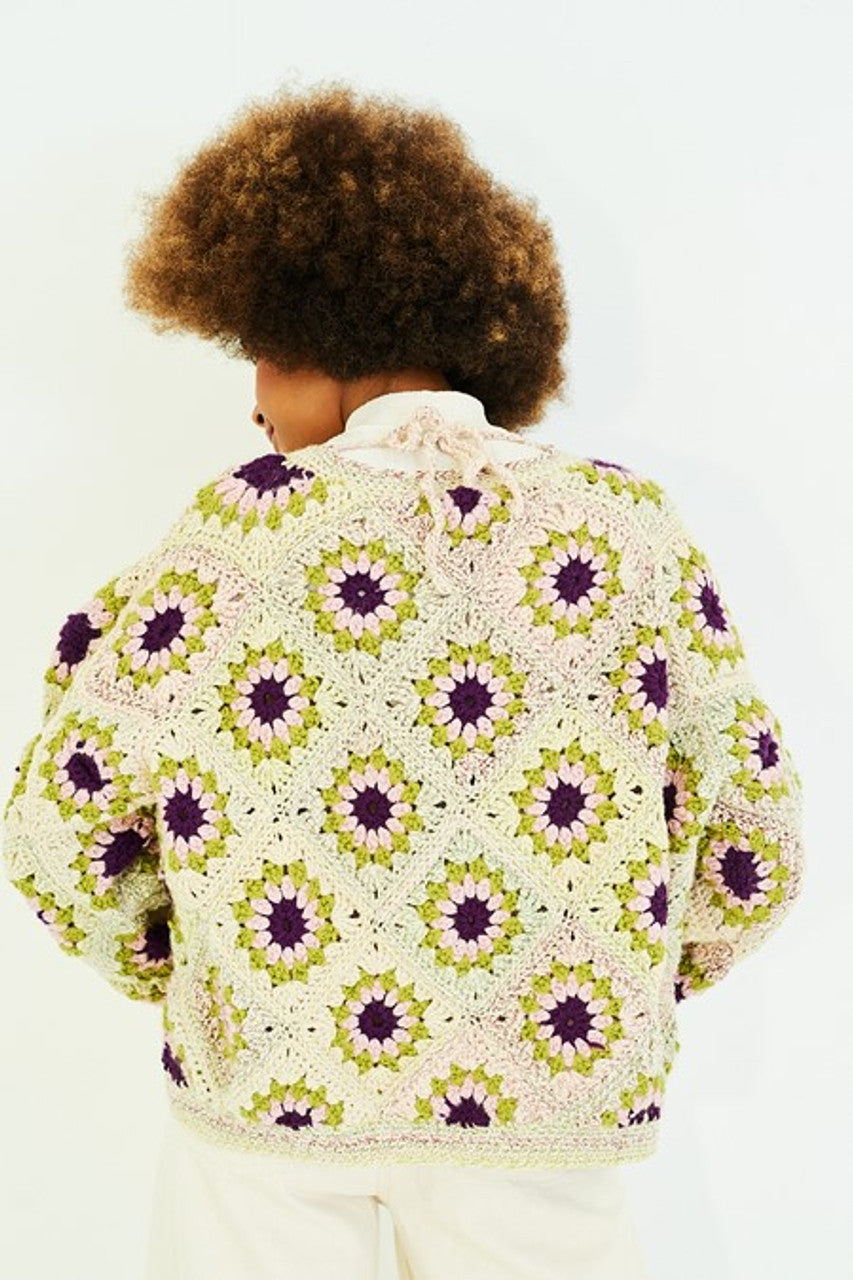 Stylecraft Chunky Pattern 10177 Crochet Granny Square Sweater and Cardigan